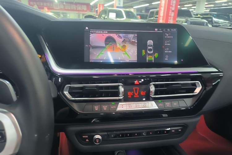 Used BMW Z4 2019 sDrive 25i M Sport Package Audio And AC Panel