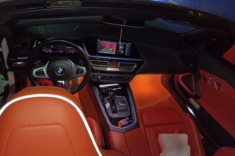 Used BMW Z4 2019 sDrive 25i M Sport Package Center Console