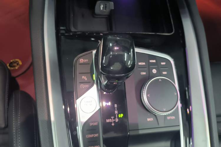 Used BMW Z4 2019 sDrive 25i M Sport Package Gear Lever