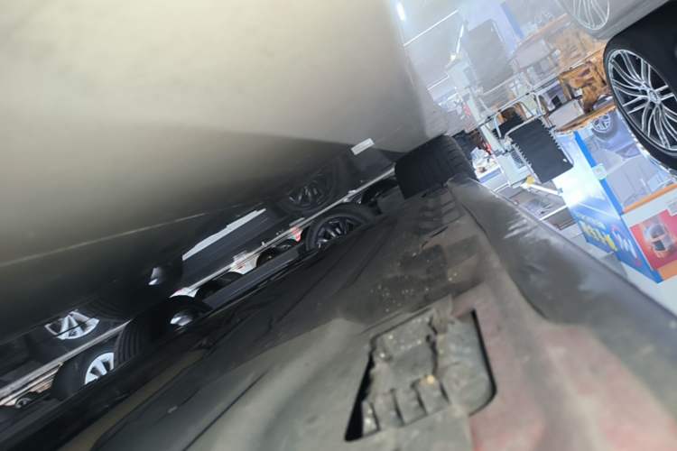 Used BMW Z4 2019 sDrive 25i M Sport Package Right Side Sill