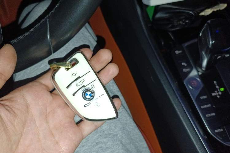 Used BMW Z4 2019 sDrive 25i M Sport Package Vehicle Key