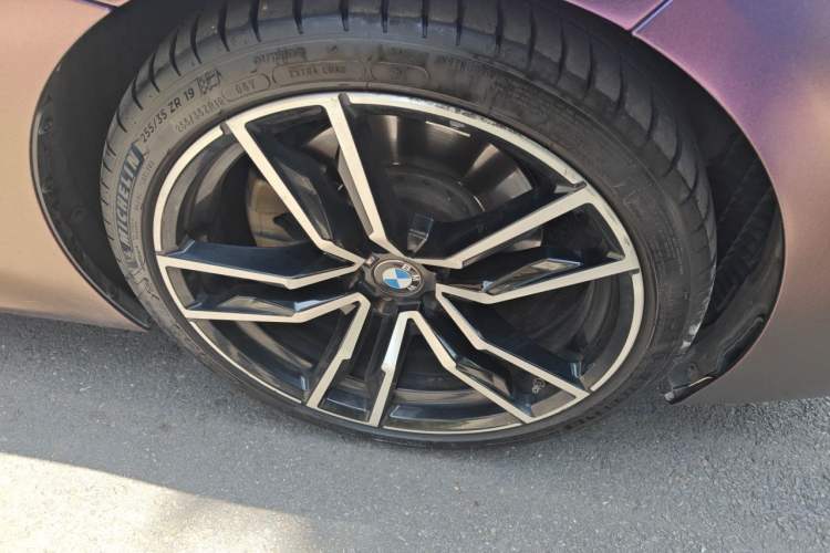 Used BMW Z4 2019 sDrive 25i M Sport Package Right Front Wheel Hub