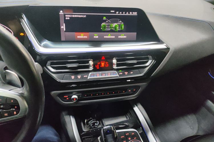 Used BMW Z4 2019 sDrive 25i M Sport Package Audio And AC Panel
