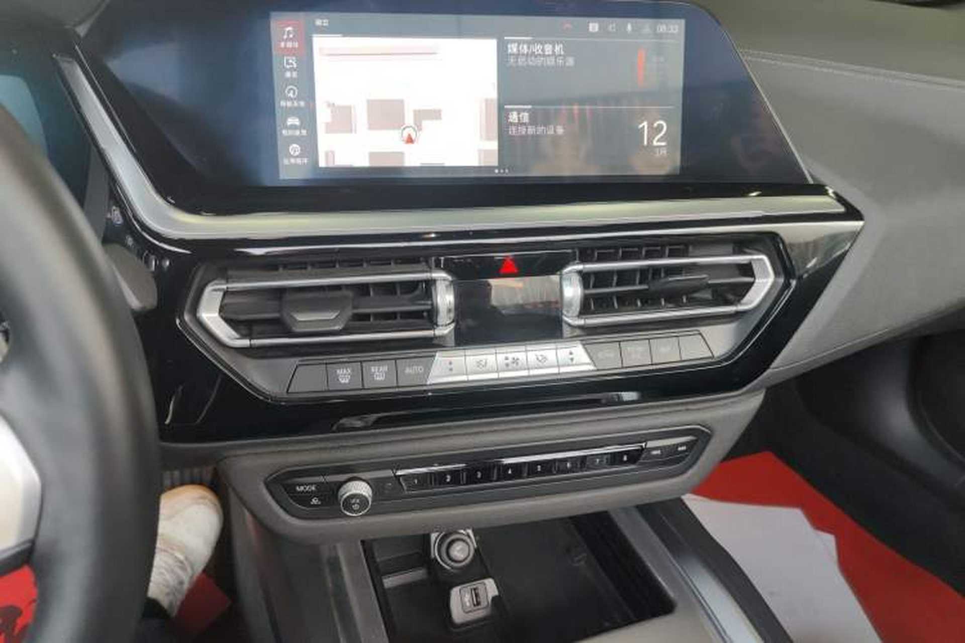Used BMW Z4 2019 sDrive 25i M Sport Night Edition package Audio And AC Panel
