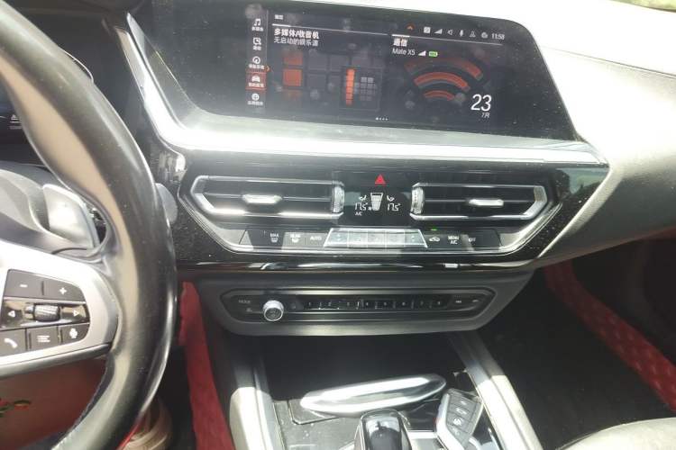 Used BMW Z4 2019 sDrive 25i M Sport Package Audio And AC Panel