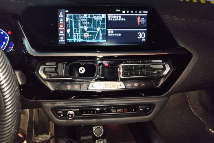 Used BMW Z4 2019 sDrive 25i M Sport Package Audio And AC Panel