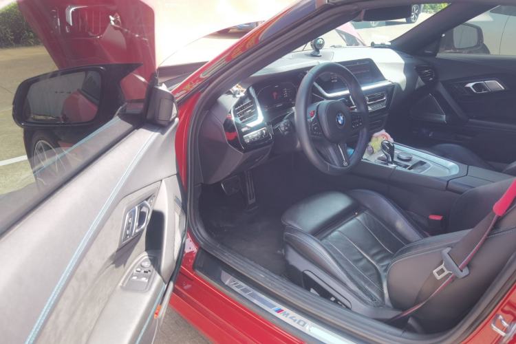 Used BMW Z4 2019 M40i M Sport Performance Edition Driver Seat
