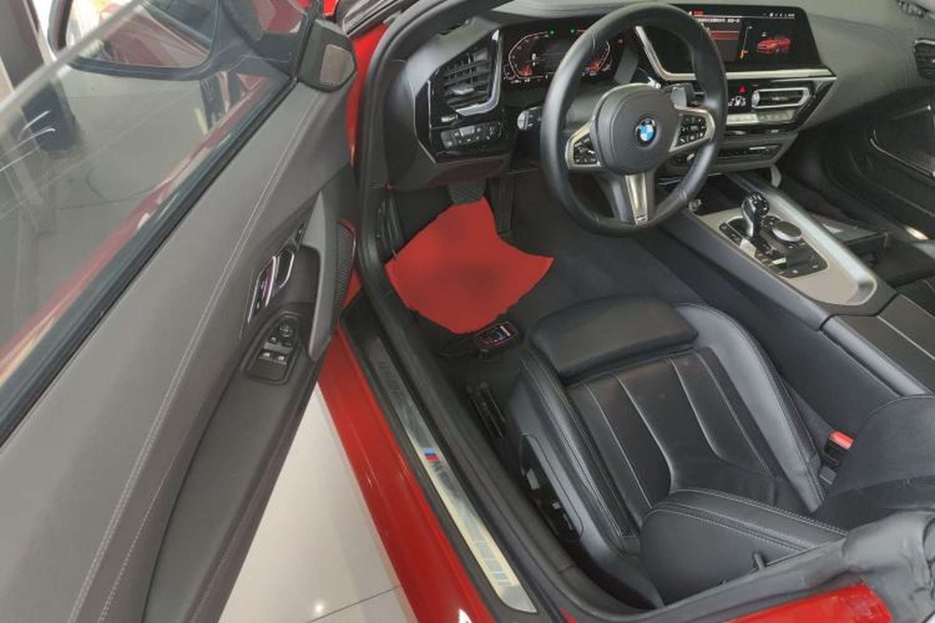 Used BMW Z4 2019 sDrive 25i M Sport Night Edition package Driver Seat