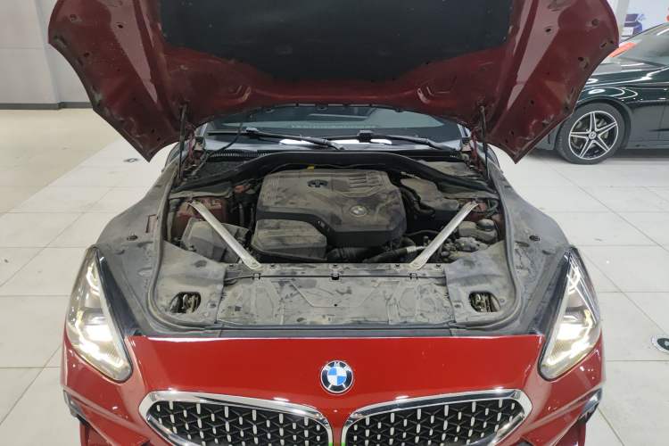 Used BMW Z4 2019 sDrive 25i M Sport Package Engine Bay