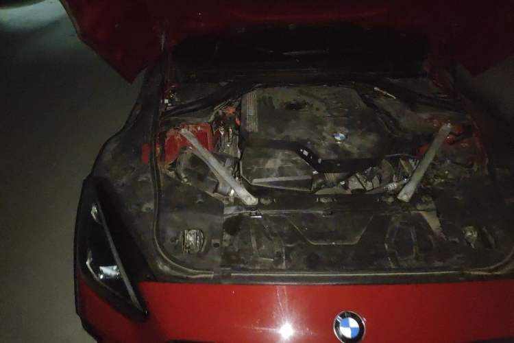 Used BMW Z4 2019 sDrive 25i M Sport Package Engine Bay Right