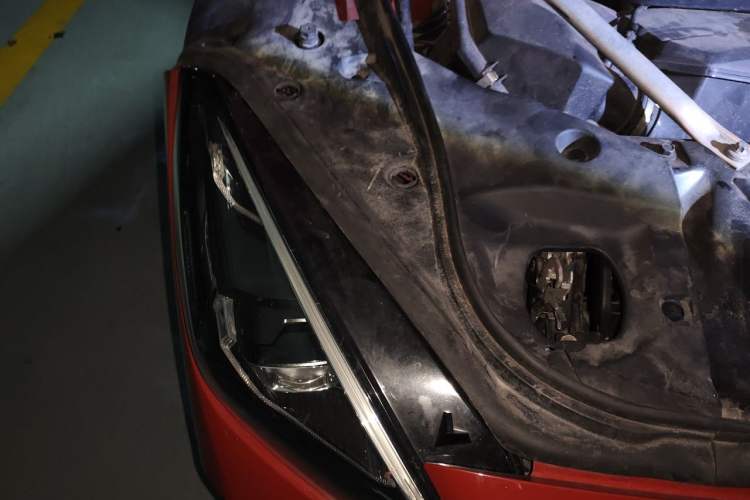 Used BMW Z4 2019 sDrive 25i M Sport Package Engine Bay Right