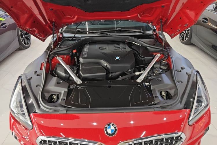 Used BMW Z4 2019 sDrive 25i M Sport Package Engine Bay