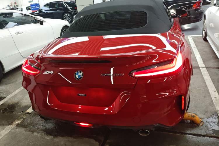Used BMW Z4 2019 sDrive 25i M Sport Package Exterior 4