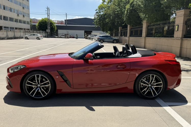 Used BMW Z4 2019 sDrive 25i M Sport Package Exterior 4