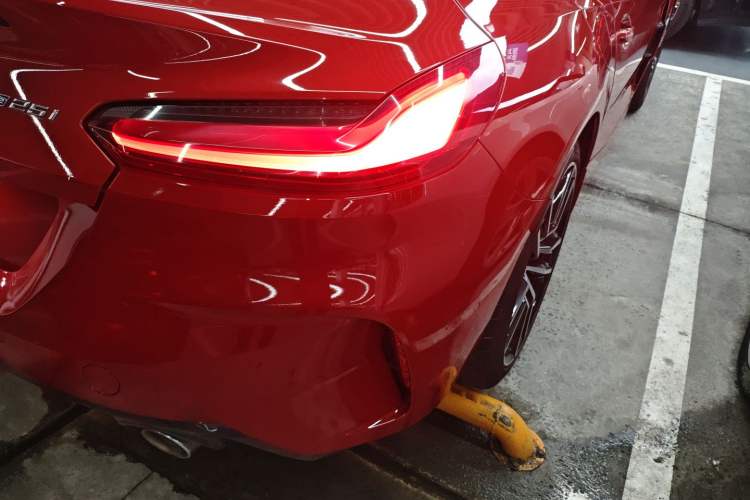Used BMW Z4 2019 sDrive 25i M Sport Package Exterior 6