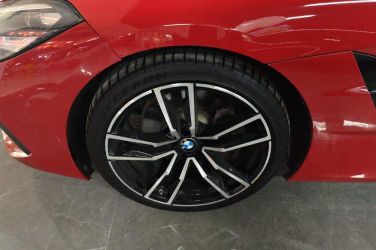 Used BMW Z4 2019 sDrive 25i M Sport Package Exterior 7