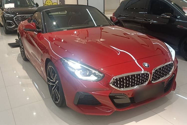 Used BMW Z4 2019 sDrive 25i M Sport Package Front Right 45 Deg
