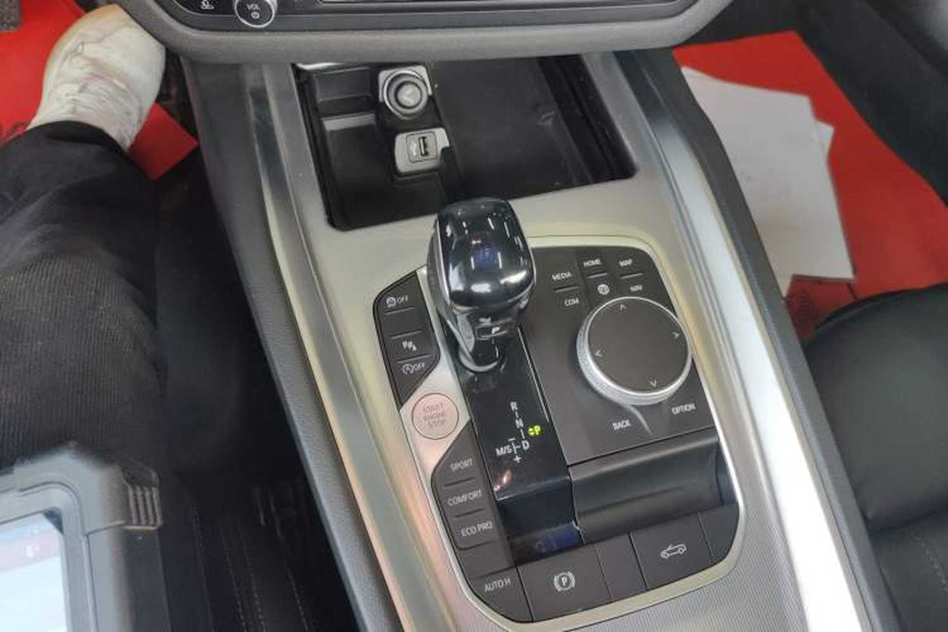 Used BMW Z4 2019 sDrive 25i M Sport Night Edition package Gear Lever