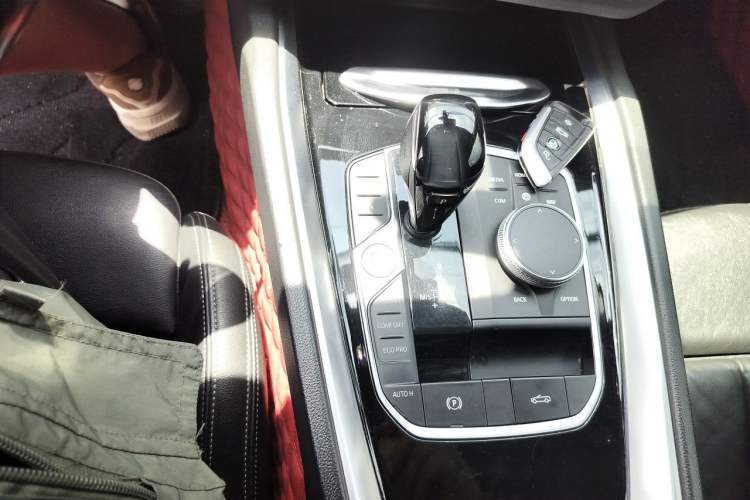 Used BMW Z4 2019 sDrive 25i M Sport Package Gear Lever
