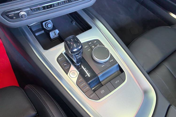 Used BMW Z4 2019 sDrive 25i M Sport Night Edition package Gear Lever