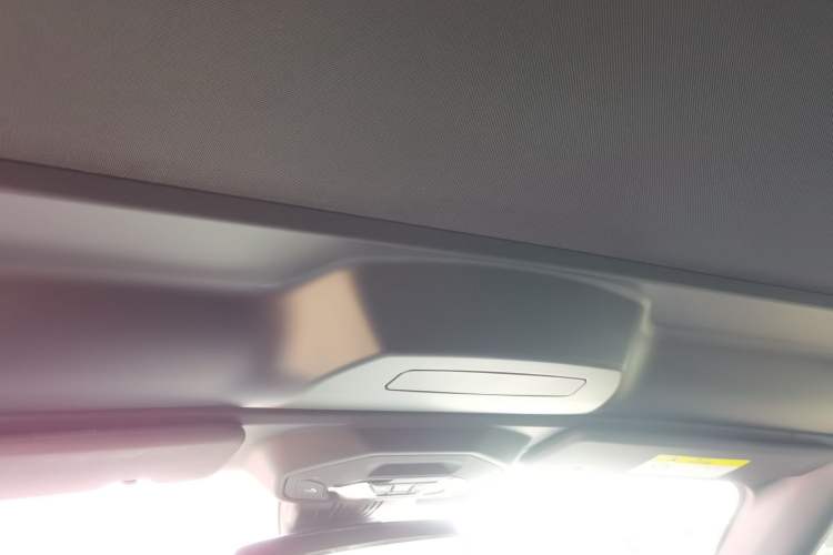 Used BMW Z4 2019 M40i M Sport Performance Edition Headliner