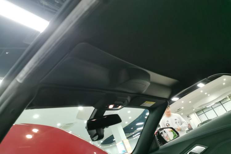 Used BMW Z4 2019 sDrive 25i M Sport Package Headliner