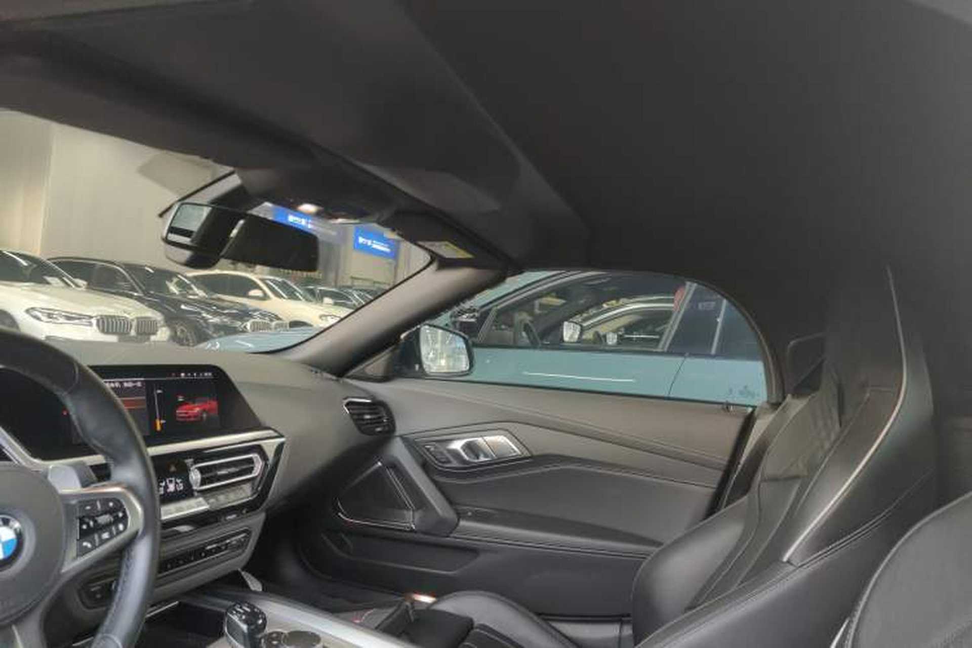 Used BMW Z4 2019 sDrive 25i M Sport Night Edition package Headliner