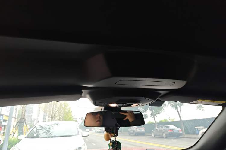 Used BMW Z4 2019 sDrive 25i M Sport Package Headliner