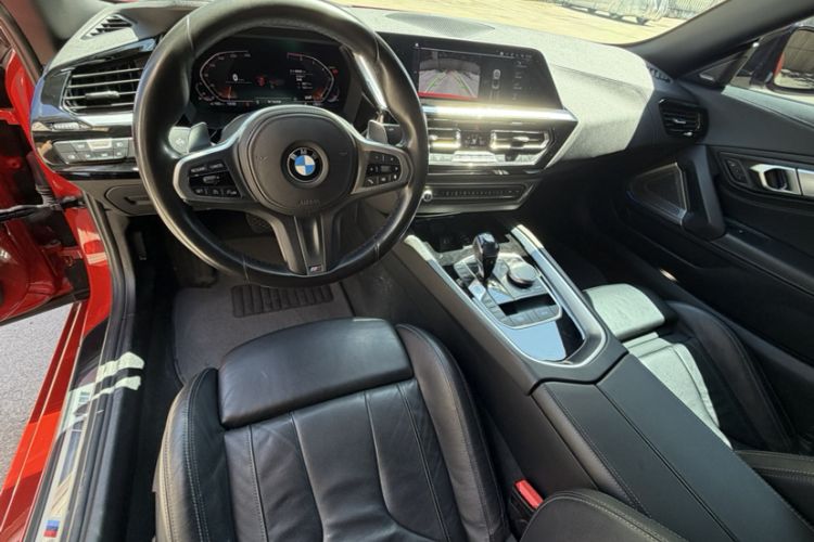 Used BMW Z4 2019 sDrive 25i M Sport Package Interior 1