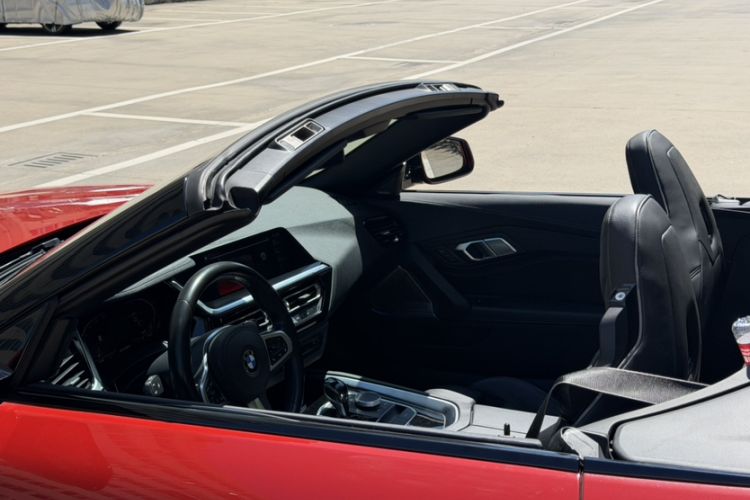 Used BMW Z4 2019 sDrive 25i M Sport Package Interior 3