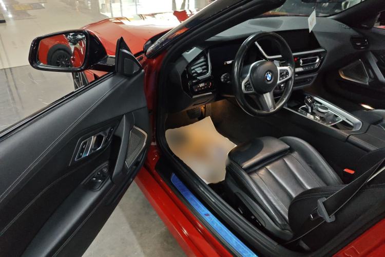 Used BMW Z4 2019 sDrive 25i M Sport Package Interior 3