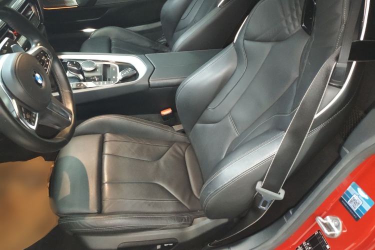 Used BMW Z4 2019 sDrive 25i M Sport Package Interior 4
