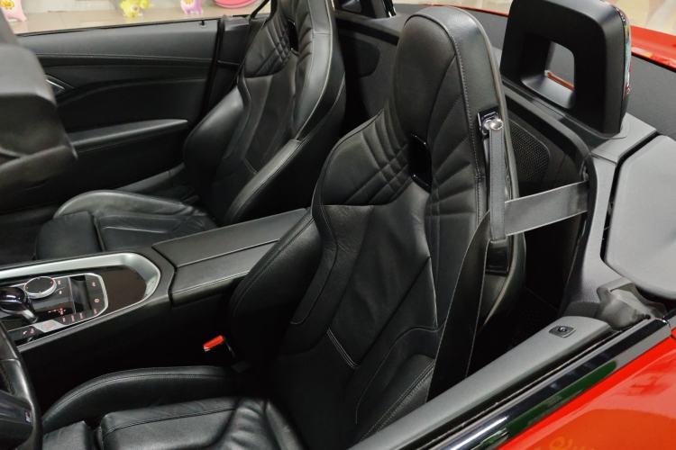 Used BMW Z4 2019 sDrive 25i M Sport Package Interior 4