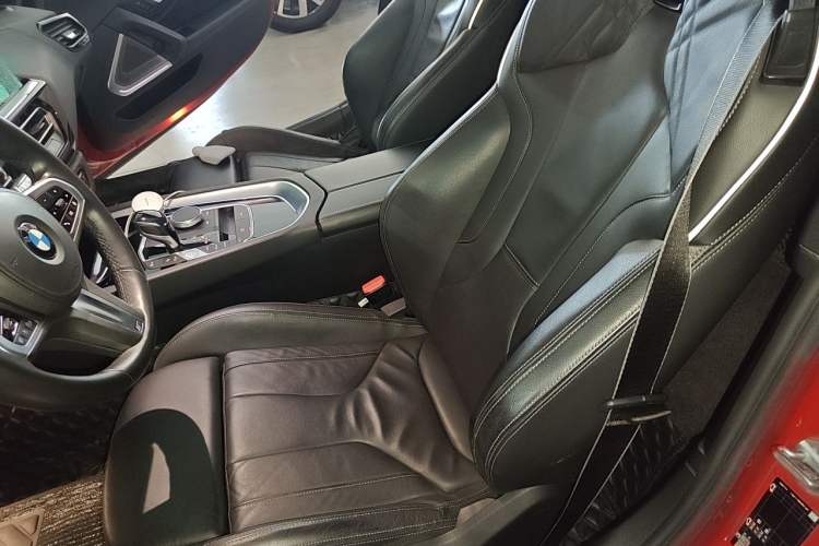 Used BMW Z4 2019 sDrive 25i M Sport Package Left Front Seat