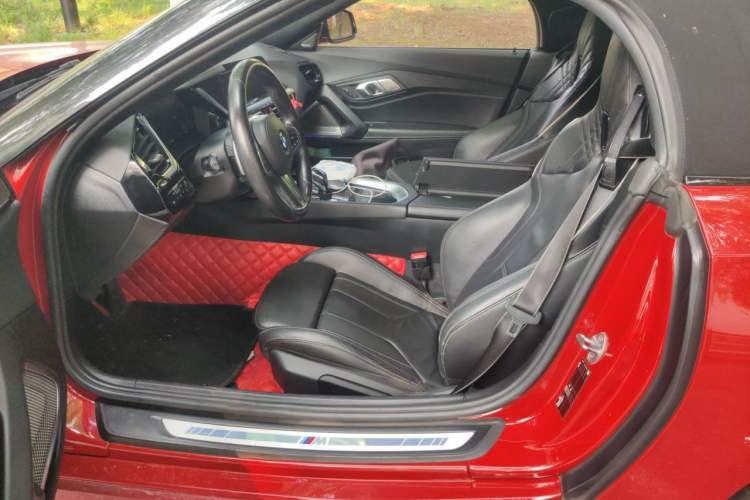 Used BMW Z4 2019 sDrive 25i M Sport Package Left Front Seat