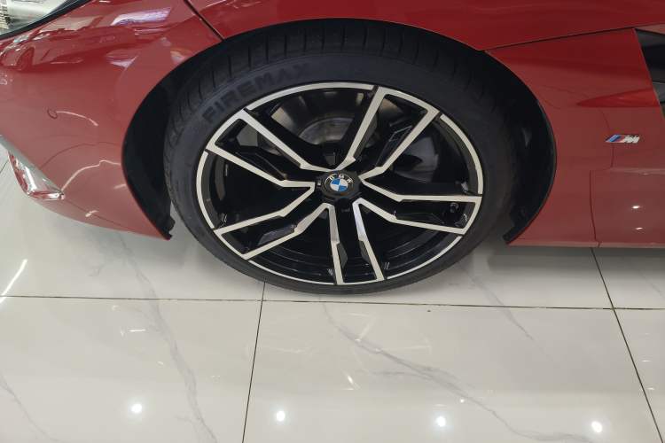 Used BMW Z4 2019 sDrive 25i M Sport Package Left Front Wheel Hub
