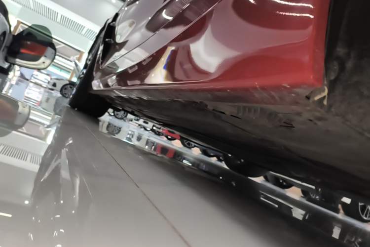 Used BMW Z4 2019 sDrive 25i M Sport Package Left Side Sill