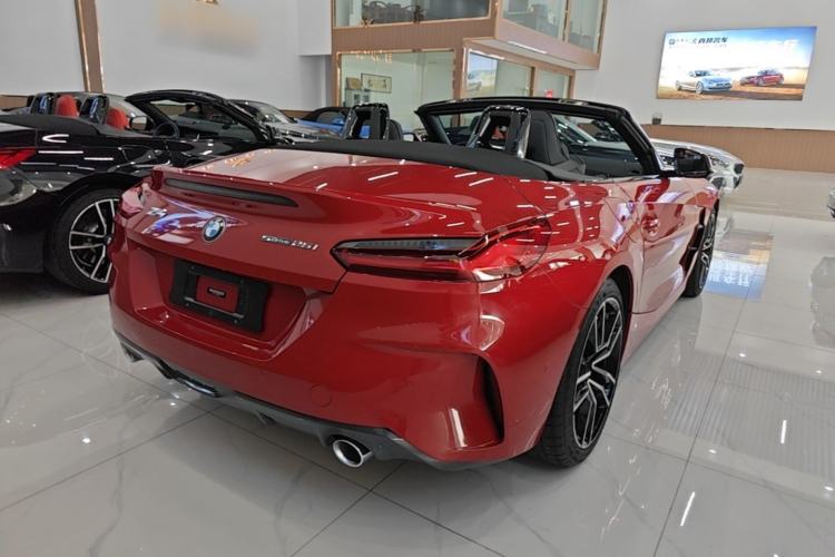 Used BMW Z4 2019 sDrive 25i M Sport Package Rear Right 45 Deg