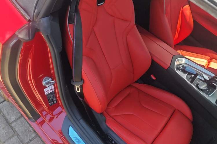 Used BMW Z4 2019 M40i M Sport Performance Edition Right Front Seat