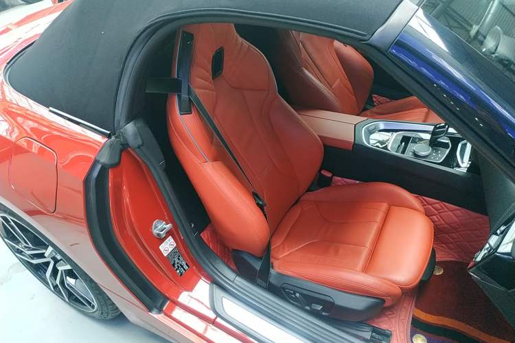 Used BMW Z4 2019 sDrive 25i M Sport Package Right Front Seat