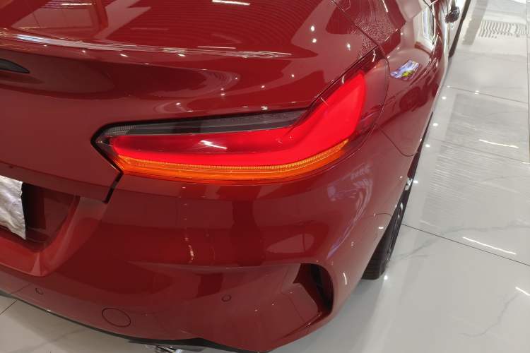 Used BMW Z4 2019 sDrive 25i M Sport Package Right Rear Taillight