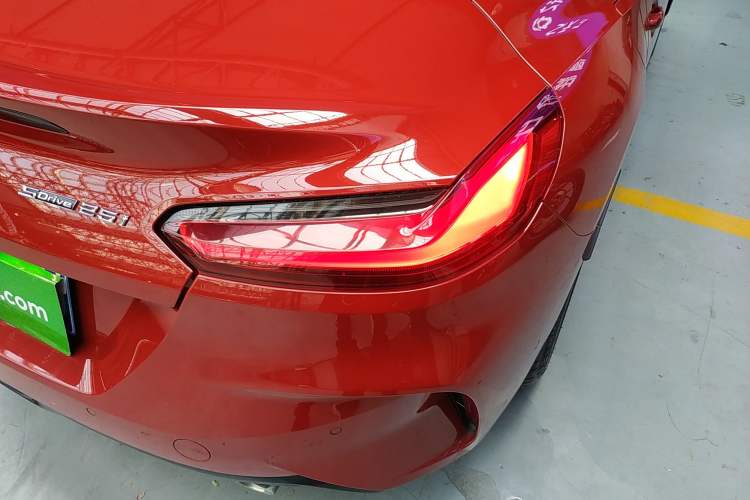Used BMW Z4 2019 sDrive 25i M Sport Package Right Rear Taillight