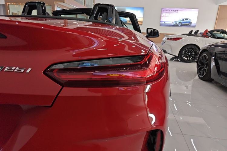 Used BMW Z4 2019 sDrive 25i M Sport Package Right Rear Taillight
