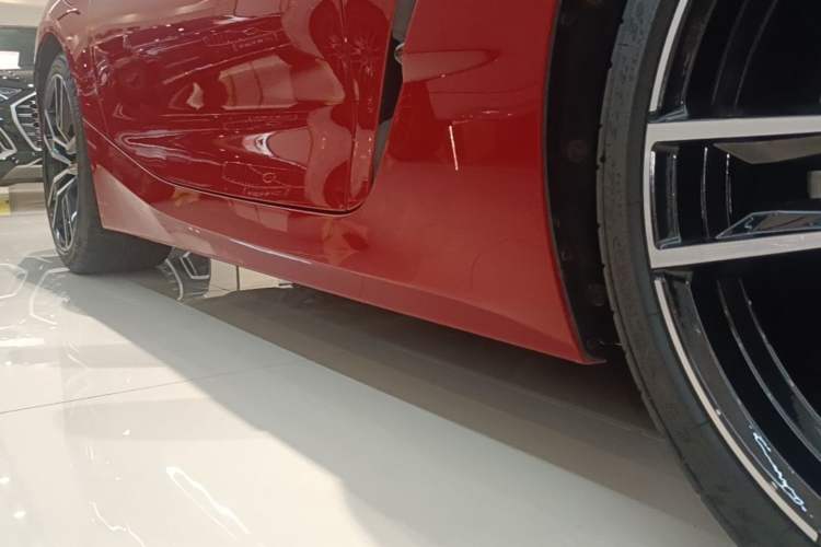 Used BMW Z4 2019 sDrive 25i M Sport Package Right Side Sill