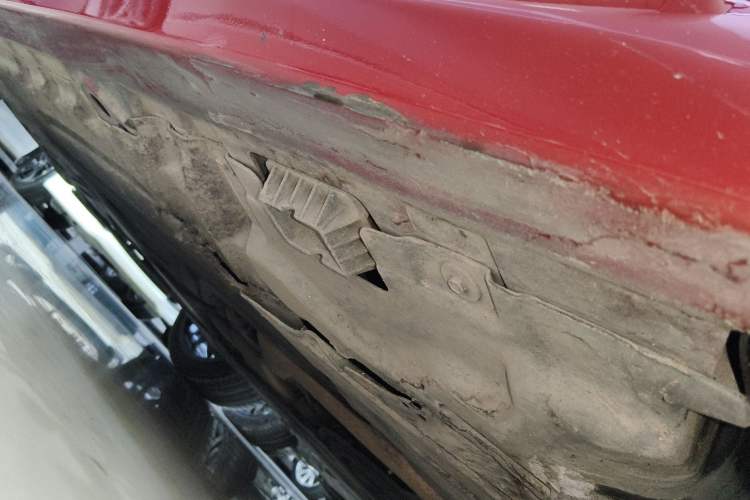 Used BMW Z4 2019 sDrive 25i M Sport Package Right Side Sill
