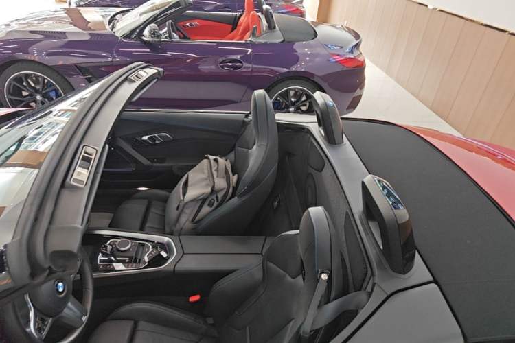 Used BMW Z4 2019 sDrive 25i M Sport Package Roof