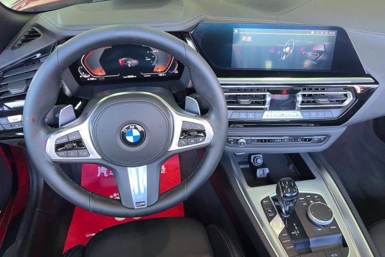 Used BMW Z4 2019 sDrive 25i M Sport Night Edition package Steering Wheel