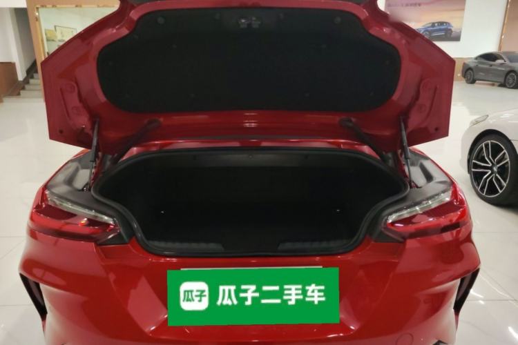 Used BMW Z4 2019 sDrive 25i M Sport Night Edition package Trunk