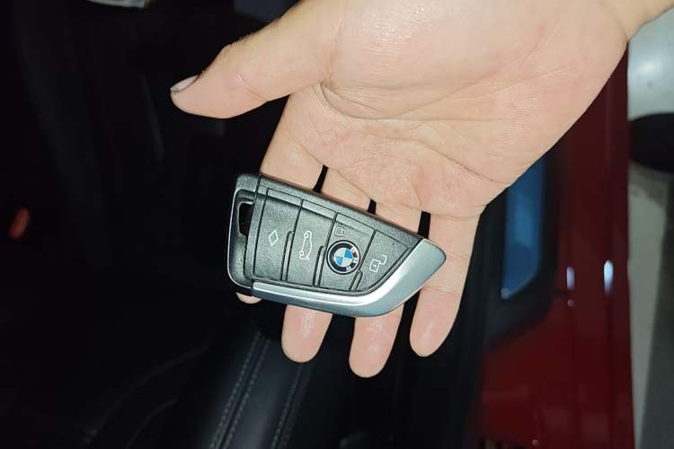 Used BMW Z4 2019 sDrive 25i M Sport Package Vehicle Key