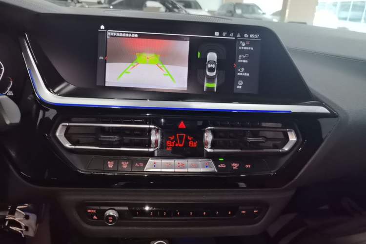 Used BMW Z4 2019 sDrive 25i M Sport Package Audio And AC Panel